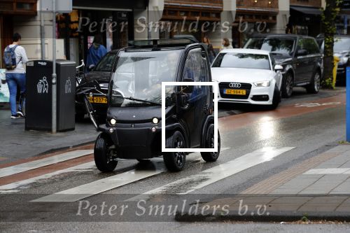 Amsterdam 22 mei 2018
Robert halewijn met mobiel en biro karretje