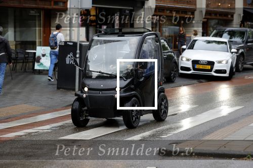 Amsterdam 22 mei 2018
Robert halewijn met mobiel en biro karretje