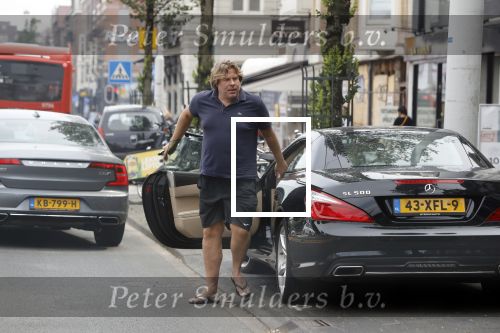 Amsterdam 25 mei 2018
Robert Jensen stapt uit zijn Mercedes 500 SL