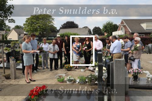 Sint Michielsgestel, 9 Juni 2018
Begraafplaats waar Sandra Reemer een jaar geleden werd begraven.
Herdenkingsdienst