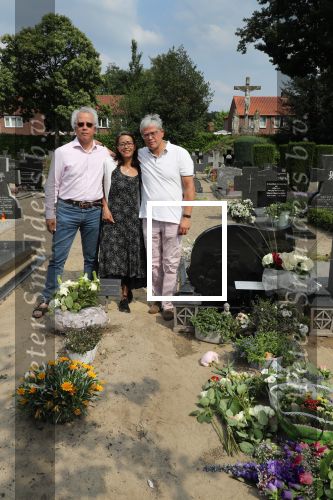 Sint Michielsgestel, 9 Juni 2018
Begraafplaats waar Sandra Reemer een jaar geleden werd begraven.
Herdenkingsdienst