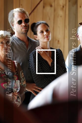 Amsterdam 31 mei 2018
Boekpresentatie Katja Schuurman â€œKatja was Hierâ€ Thijs Romer met vriendin Igone de Jongh