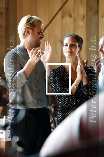 Amsterdam 31 mei 2018
Boekpresentatie Katja Schuurman â€œKatja was Hierâ€ Thijs Romer met vriendin Igone de Jongh
