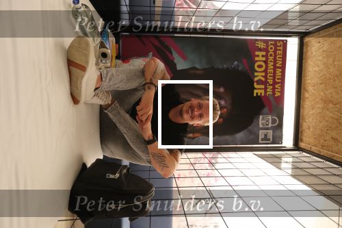 Laren, 16 Mei 2018
Aktie Lock Me Up - Free a Girl
Thomas Berge