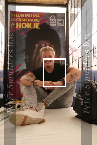 Laren, 16 Mei 2018
Aktie Lock Me Up - Free a Girl
Thomas Berge