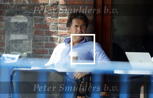 Amsterdam 29 mei 2018
Toine v Peperstraten drinkt koffietje bij starbucks.
