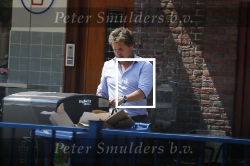 Amsterdam 29 mei 2018
Toine v Peperstraten drinkt koffietje bij starbucks.