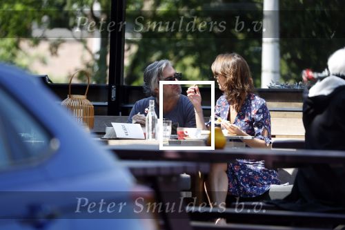 Amsterdam 20 mei 2018
Victor Reinier met zijn vriendin op terras.
