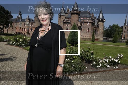 Haarzuilens 6 juni 2018
Opening expositie in kasteel de haar met oa Rene Mioch Annewil Blankers Renee Soutendijk en Willeke v Ammelrooij.