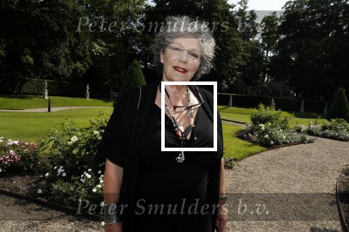 Haarzuilens 6 juni 2018
Opening expositie in kasteel de haar met oa Rene Mioch Annewil Blankers Renee Soutendijk en Willeke v Ammelrooij.