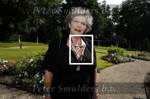 Haarzuilens 6 juni 2018
Opening expositie in kasteel de haar met oa Rene Mioch Annewil Blankers Renee Soutendijk en Willeke v Ammelrooij.