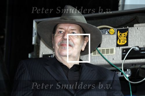 Hummelo 10 mei 2018
Onthulling standbeeld rockgroep Normaal met de bandleden Bennie Jolink, Ferdi Joly, Willem Terhorst en de partner van het overleden lid Jan Manschot