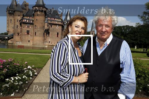Haarzuilens 6 juni 2018
Opening expositie in kasteel de haar met oa Rene Mioch Annewil Blankers Renee Soutendijk en Willeke v Ammelrooij. Willibrord Frequin met vriendin