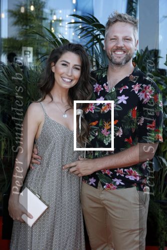 Amsterdam 5 juni 2018
Premiere Jurassic world in het amsterdam theater. Xelly Cabau v Kasbergen met vriend en een vriendin