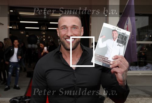 Amsterdam 21 mei 2019
Presentatie boek Alex Maas uitgegeven door Fajah Lourens.