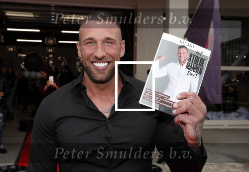 Amsterdam 21 mei 2019
Presentatie boek Alex Maas uitgegeven door Fajah Lourens.