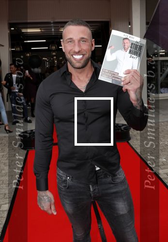 Amsterdam 21 mei 2019
Presentatie boek Alex Maas uitgegeven door Fajah Lourens.