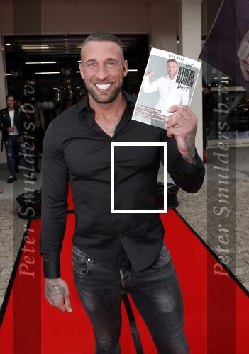 Amsterdam 21 mei 2019
Presentatie boek Alex Maas uitgegeven door Fajah Lourens.