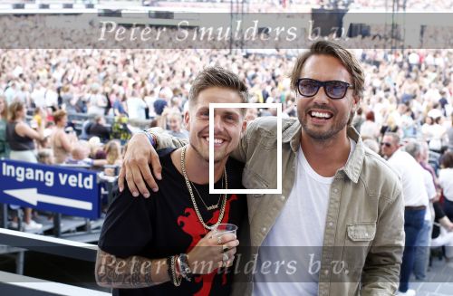 Rotterdam 1 juni 2019
Marco Borsato in de kuip. Wat een geweldige show gaf Marco. Andre Hazes en Bas Smit