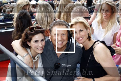 Rotterdam 1 juni 2019
Marco Borsato in de kuip. Wat een geweldige show gaf Marco. Armando Borsato met Kristina Bozilovic en Anouk Smulders