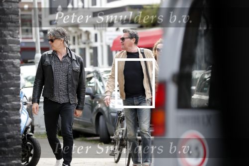 Amsterdam 27 mei 2019
Barry Hay met â€¦ op straat in Amsterdam zuid.
