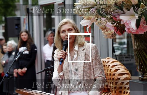 Amsterdam 17 mei 2019
Opening Art Zuid door Jan des Bouvrie. Cintha van Heeswijck