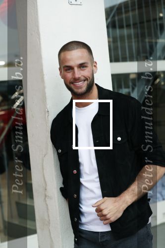 Amsterdam 21 mei 2019
Presentatie boek Alex Maas uitgegeven door Fajah Lourens. Donny Roelvink
