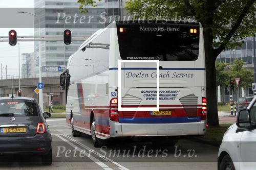 Amsterdam 19 mei 2019
Duncan laurence en zijn vriend Gerco Derksen  komen met bus aan bij westergasfabriek voor programma Jeroen Pauw.