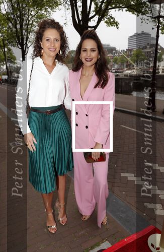 Amsterdam 20 mei 2019
Premiere best of broadway in carre. Elise v d Horst kwam met een vriendin
