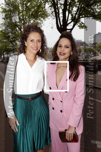Amsterdam 20 mei 2019
Premiere best of broadway in carre. Elise v d Horst kwam met een vriendin