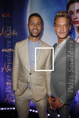 Hilversum 21 mei 2019
Premiere Aladdin in hilversum. Ferry Doedens met zijn vriend
