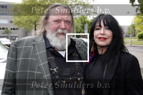 Amsterdam 17 mei 2019
Opening Art Zuid door Jan des Bouvrie. Henk en Louise Schiffmacher