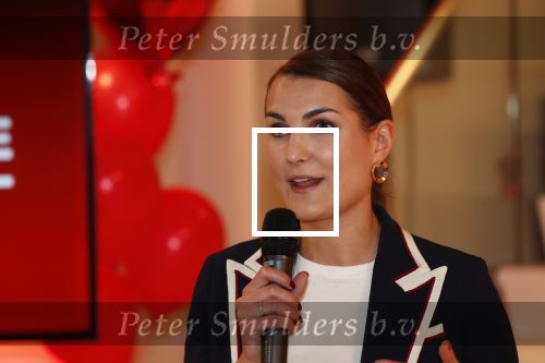 Amsterdam 21 mei 2019
iris v d Ende presnteert met haar bedrijf medialane de cast van hello Dolly met oa Simone Kleinsman Paul de Leeuw Freek Bartels Jorgen Raymann en Marjolein Touw.