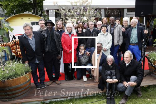 Amsterdam 17 mei 2019
Opening Art Zuid door Jan des Bouvrie. De zoon van Jan Cremer , ivan Cremer had ook een heel mooi kunstwerk gemaakt. Alle kunsternaars incl Michiel Romeyn