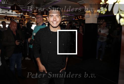 Volendam 22 mei 2019
Boekpresentatie Keje Molenaar bij dine en wine op de dijk in Volendam. Jan Smit presenteert het.
Matthijs de Ligt is er met zijn vriendin Annekee Molenaar