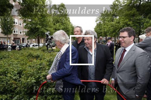 Amsterdam 17 mei 2019
Opening Art Zuid door Jan des Bouvrie. Jan met Michiel Romeyn en Roberto Meyer