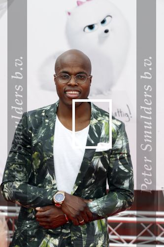 Amsterdam 2 juni 2019
Premiere huisdiergeheimen 2 in pathe arena. Jandino Asporaat kwam met vrouw en kinderen