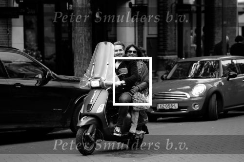 Amsterdam 17 mei 2019
Jelle Feenstra met zijn moeder op vespa scooter.