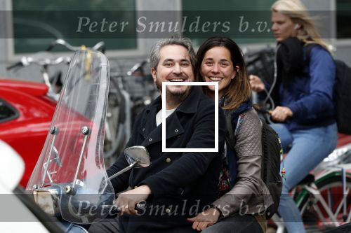 Amsterdam 17 mei 2019
Jelle Feenstra met zijn zus op vespa scooter.