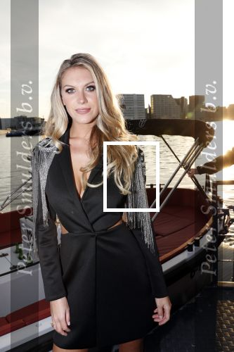 Amsterdam 22 mei 2019
FHM 500 bij the butcher in de ADAM Toren. Jessie Jazz Vuijk