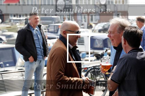 Volendam 22 mei 2019
Boekpresentatie Keje Molenaar bij dine en wine op de dijk in Volendam. Jan Smit presenteert het.
 John v d Heuvel (met beveiliging) en Maarten Spanjer