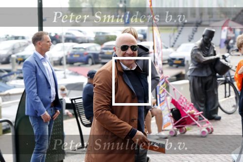 Volendam 22 mei 2019
Boekpresentatie Keje Molenaar bij dine en wine op de dijk in Volendam. Jan Smit presenteert het.
 John v d Heuvel (met beveiliging) en Maarten Spanjer