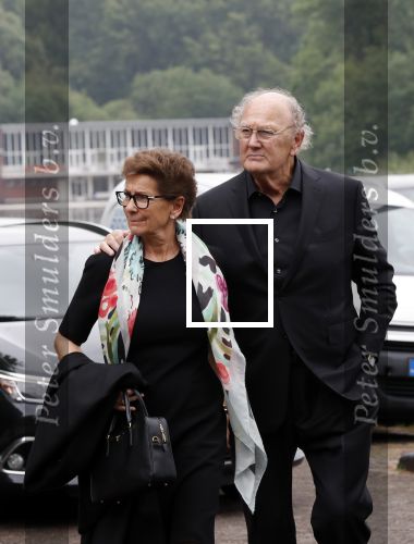 Maarssen Amsterdam 5 juni 2019
Crematie Martine Bijl op zorgvlied in Amsterdam. 
Joop v d Ende en Janine v d Ende