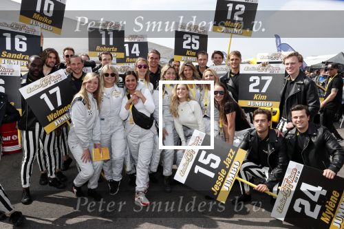 Zandvoort 18 mei 2019
Jumbo racedagen op circuit Zandvoort met oa aanwezig Max Verstappen en Pierre Gasly van het Red Bull F1 team. div dames oa Kim Kotter Jessie Jazz Vuijk Antoinette de Jong ea