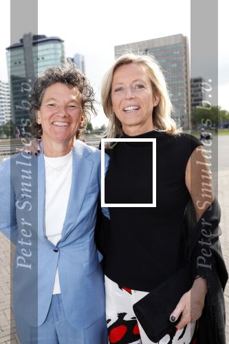 Amsterdam 25 mei 2019
Amsterdam dam diner tbv het aidsfonds in AFAS live. Kajsa Ollongren en partner Irene van den Brekel