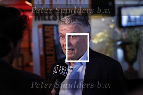 Volendam 22 mei 2019
Boekpresentatie Keje Molenaar bij dine en wine op de dijk in Volendam. Jan Smit presenteert het.