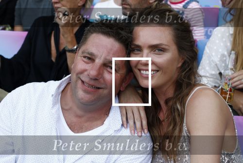 Rotterdam 1 juni 2019
Marco Borsato in de kuip. Wat een geweldige show gaf Marco. Kim feenstra met haar peetvader