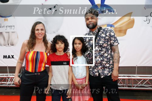 Amsterdam 2 juni 2019
Premiere huisdiergeheimen 2 in pathe arena. London Loy met gezin