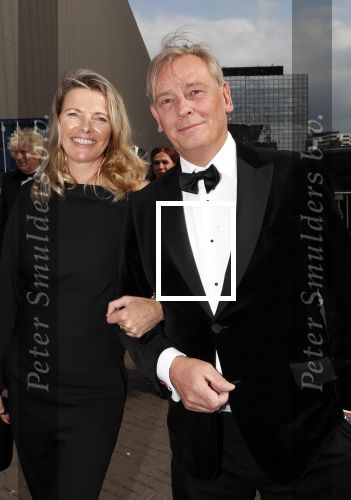Amsterdam 25 mei 2019
Amsterdam dam diner tbv het aidsfonds in AFAS live. Zus Mabel Wisse Smit met man