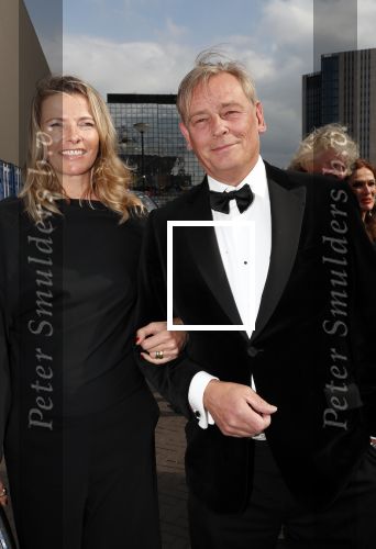 Amsterdam 25 mei 2019
Amsterdam dam diner tbv het aidsfonds in AFAS live. Zus Mabel Wisse Smit met man